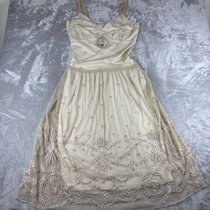 NWOT Newport News Dress Women's‎ M Cream Tuille Overlay Bead Embroidery (1179)